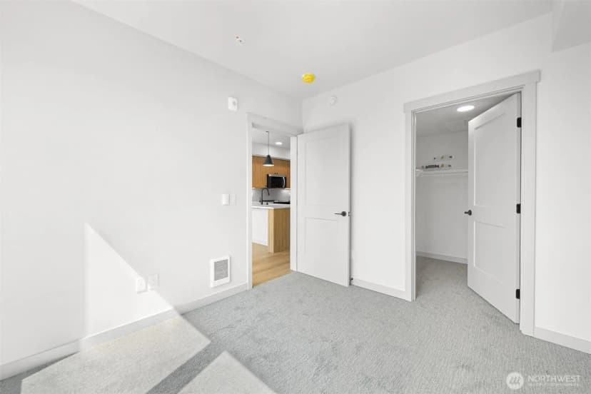 Property photo for 820 N State Street #611, Bellingham photo 17