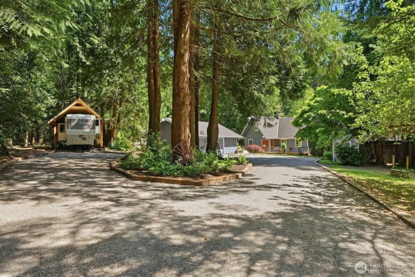 Property photo for 6922 232nd Avenue Ne, Redmond photo 35