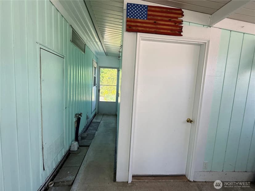 Property photo for 1410 Alonda Lane Ne, Olympia photo 17