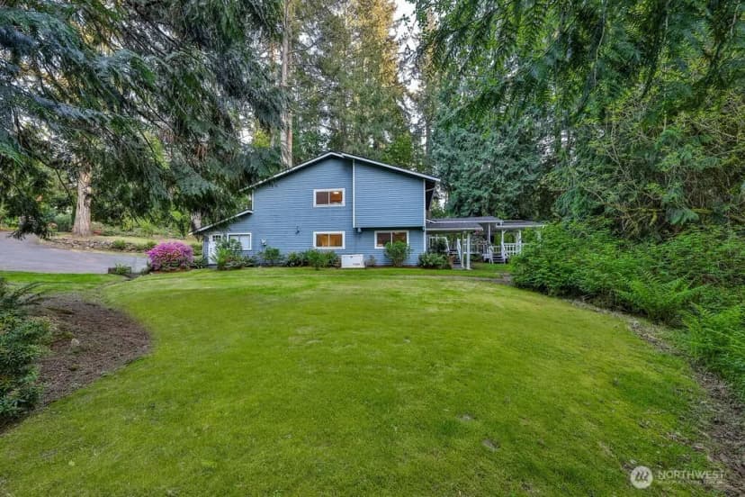 Property photo for 3733 221st Avenue Se, Sammamish photo 30