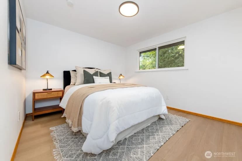 Property photo for 3733 221st Avenue Se, Sammamish photo 17
