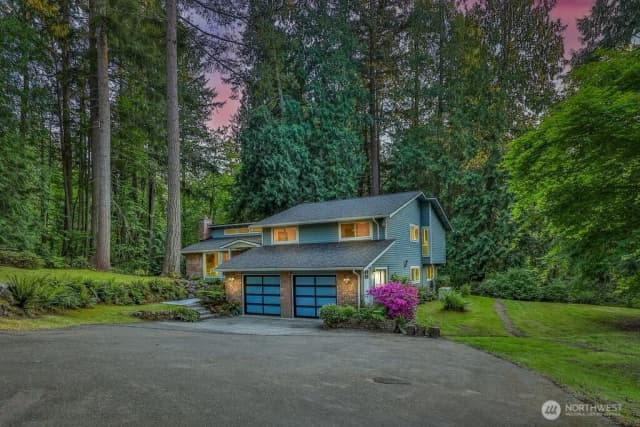 Property photo for 3733 221st Avenue Se, Sammamish