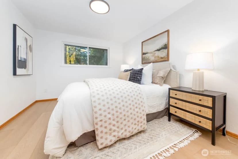 Property photo for 3733 221st Avenue Se, Sammamish photo 15