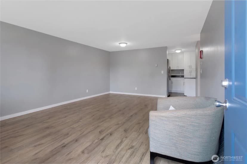 Property photo for 838 Harrington Avenue Ne, Renton photo 13