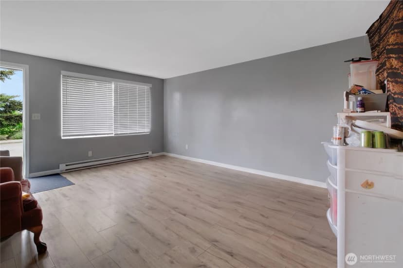Property photo for 838 Harrington Avenue Ne, Renton photo 14