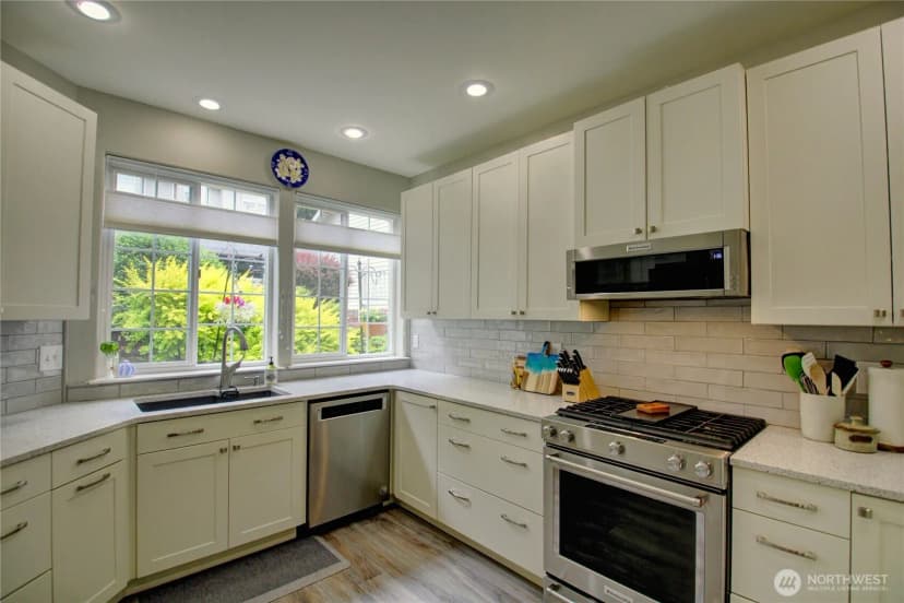 Property photo for 1953 Lake Whatcom Boulevard #4b, Bellingham photo 8