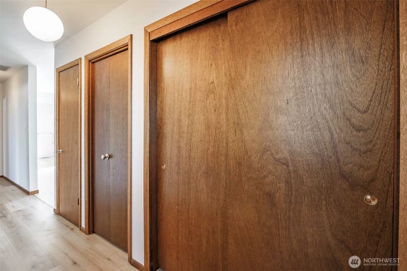 Property photo for 215 E Front Street, Lynden photo 20