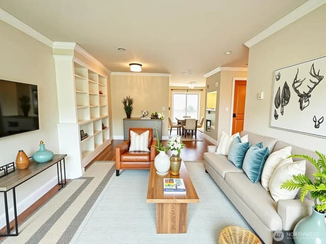 Property photo for 424 21st Avenue, Seattle photo 3