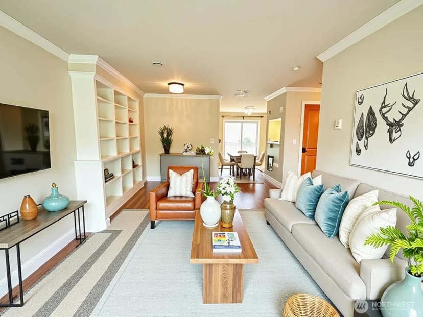 Property photo for 424 21st Avenue, Seattle photo 3
