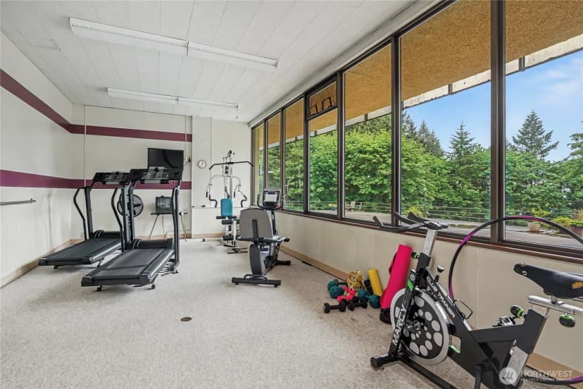 Property photo for 1910 Evergreen Park Drive Sw #504, Olympia photo 24