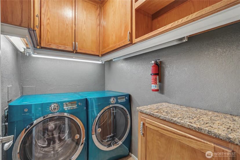 Property photo for 1910 Evergreen Park Drive Sw #504, Olympia photo 17