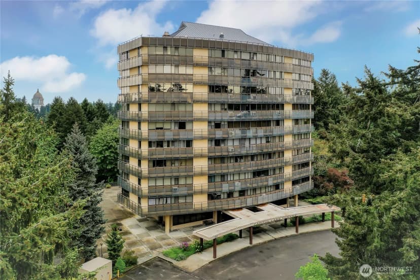 Property photo for 1910 Evergreen Park Drive Sw #504, Olympia