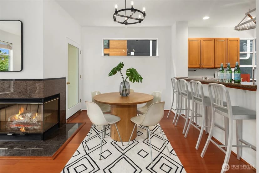 Property photo for 1106 18th Avenue, Seattle photo 6