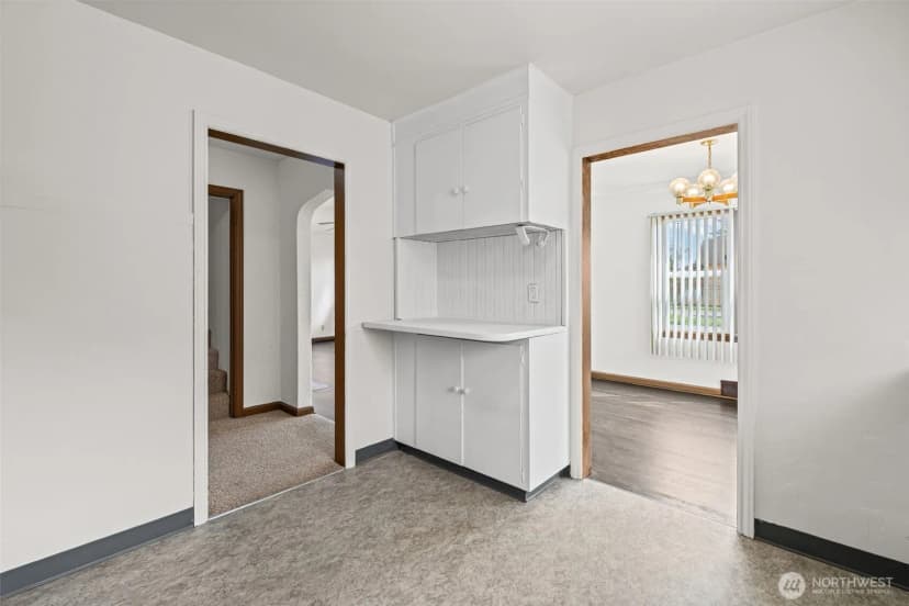 Property photo for 205 W Saar Street, Kent photo 13