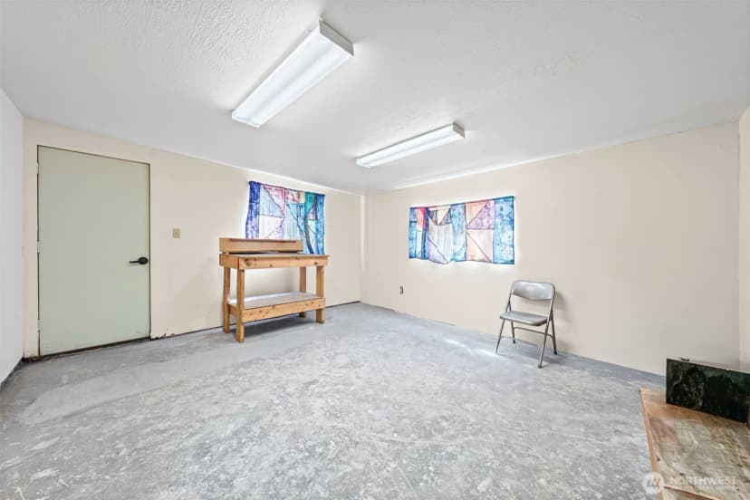 Property photo for 205 W Saar Street, Kent photo 28