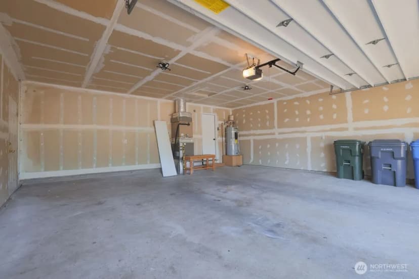 Property photo for 10720 Eustis Hunt Road E, Graham photo 23