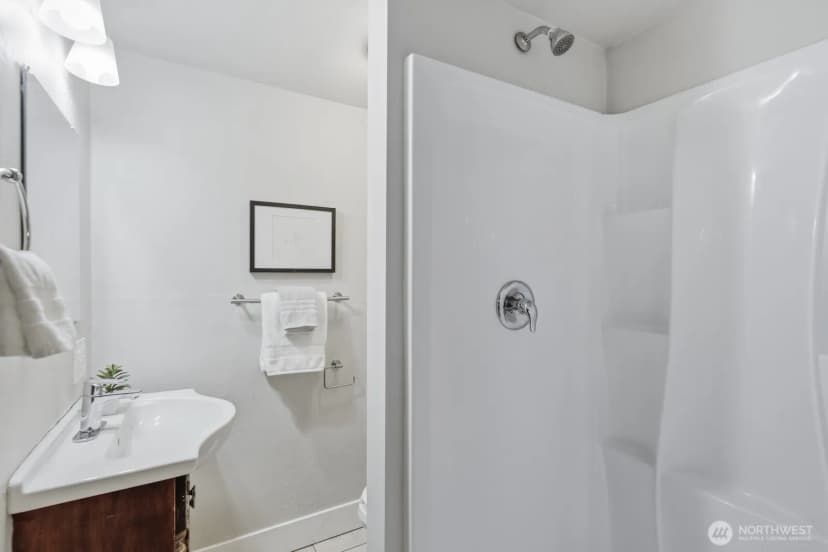 Property photo for 3822 Shelby Road, Lynnwood photo 30