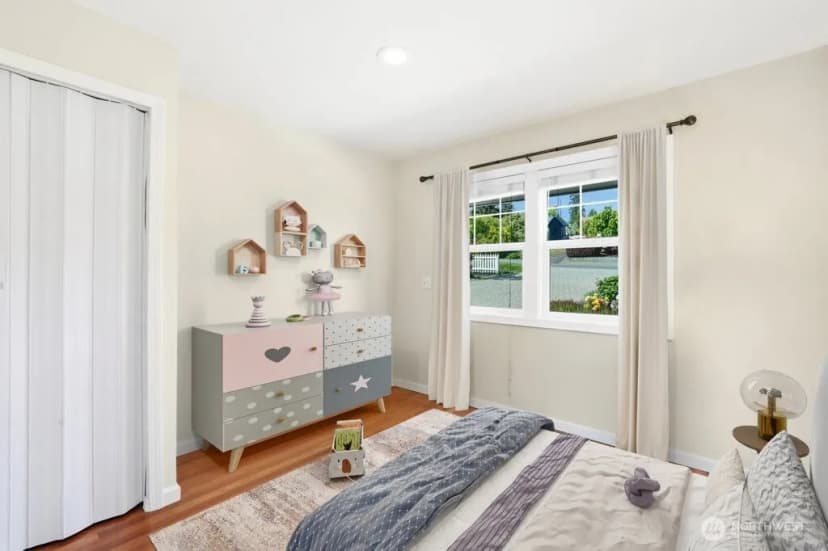 Property photo for 6917 Rainier Avenue, Gig Harbor photo 11