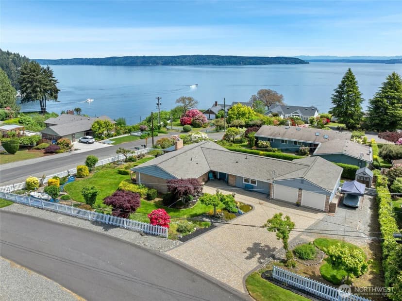 Property photo for 6917 Rainier Avenue, Gig Harbor