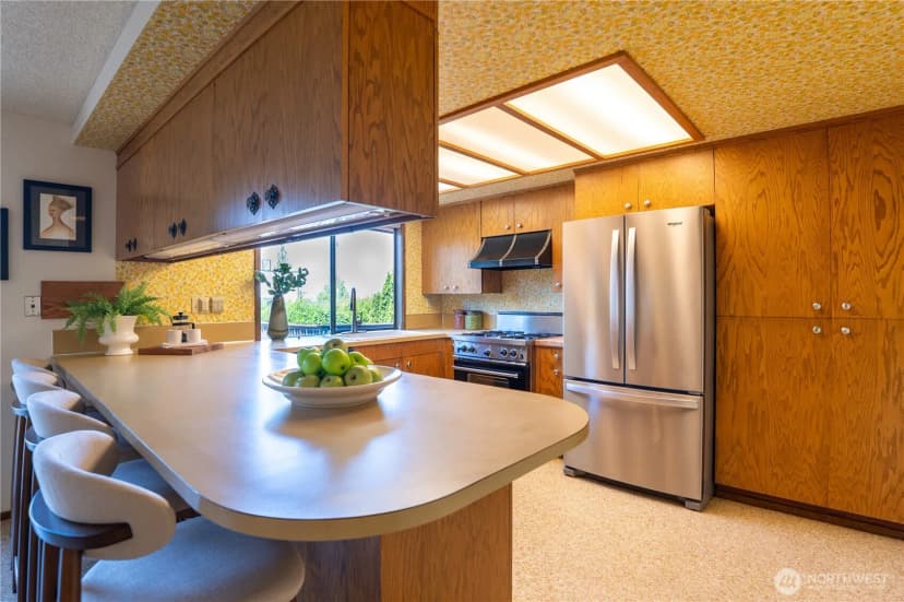 Property photo for 4033 52nd Place Sw, Seattle photo 12