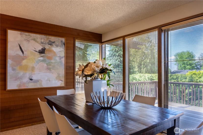 Property photo for 4033 52nd Place Sw, Seattle photo 8