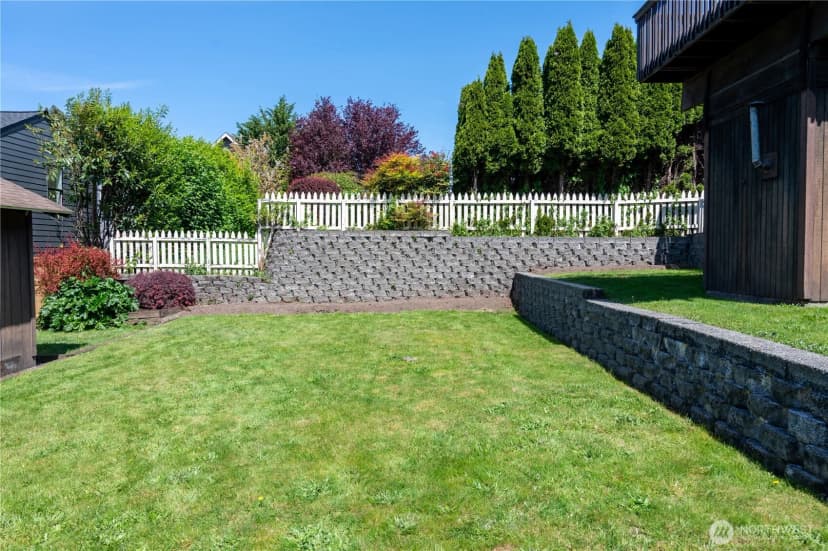 Property photo for 4033 52nd Place Sw, Seattle photo 33