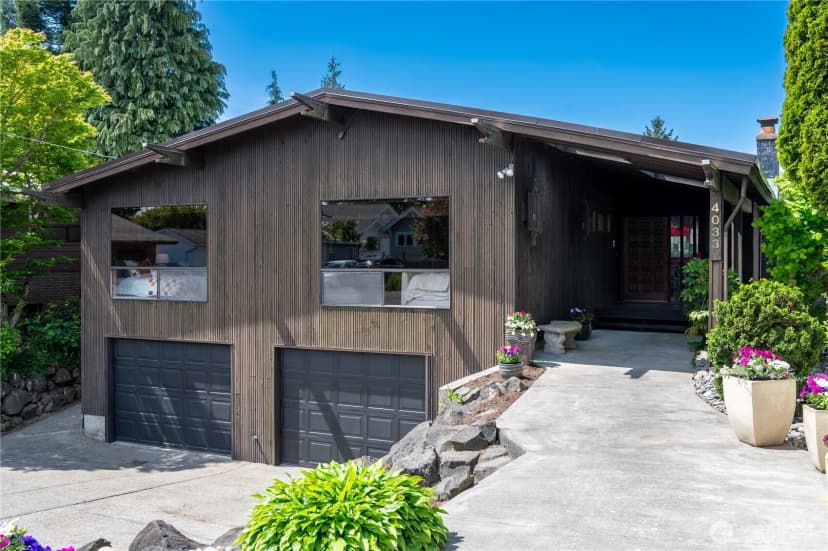 Property photo for 4033 52nd Place Sw, Seattle