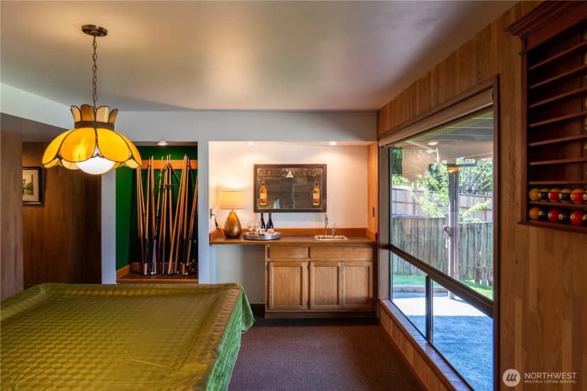 Property photo for 4033 52nd Place Sw, Seattle photo 25