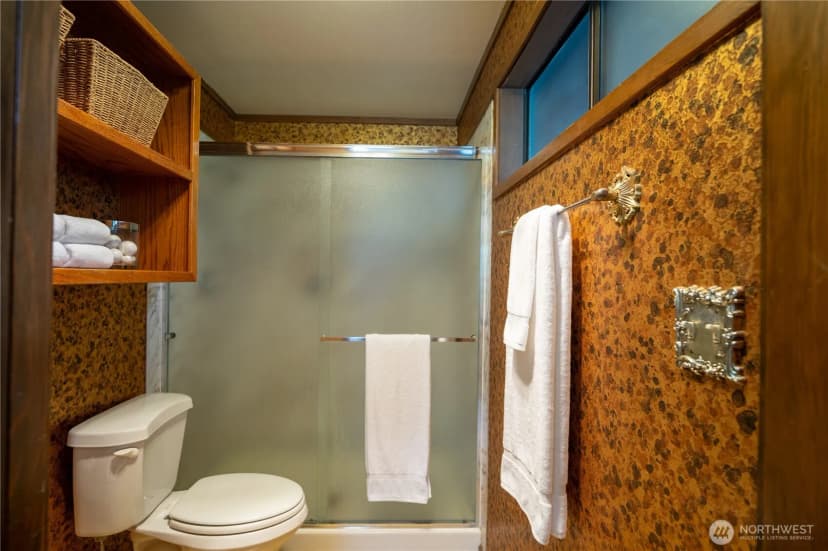 Property photo for 4033 52nd Place Sw, Seattle photo 20