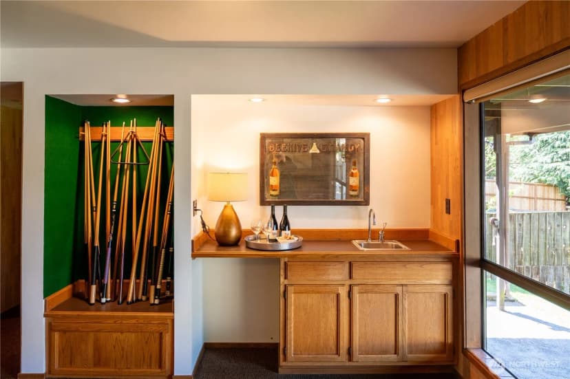Property photo for 4033 52nd Place Sw, Seattle photo 26
