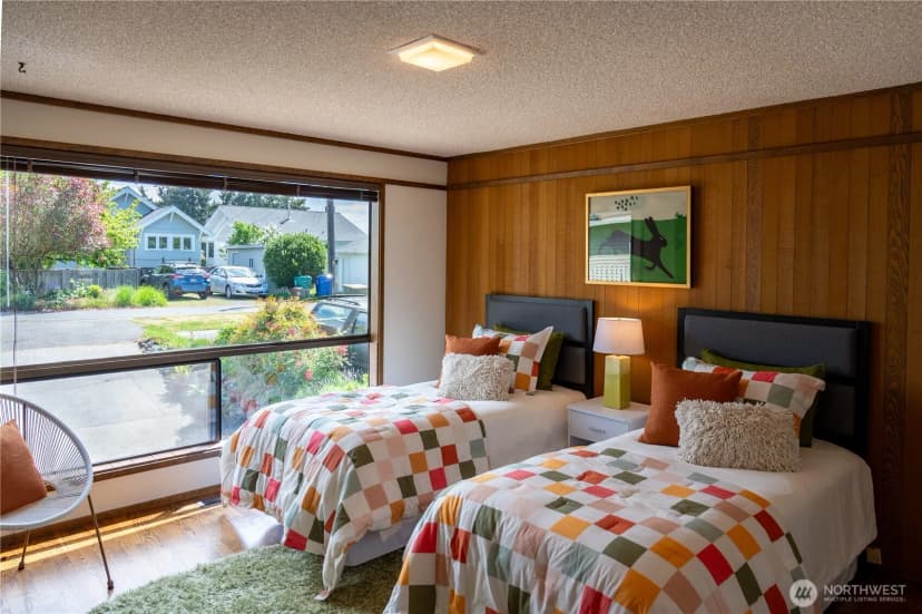 Property photo for 4033 52nd Place Sw, Seattle photo 21