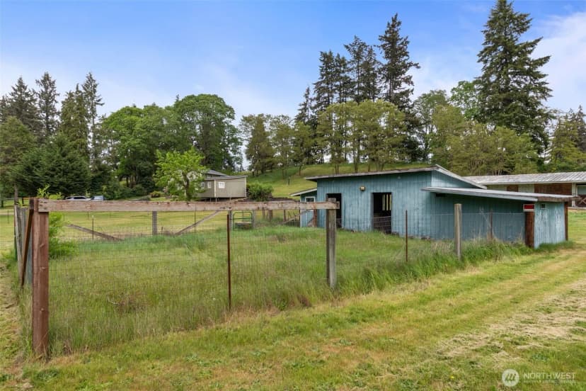 Property photo for 19608 8th Avenue E, Spanaway photo 16
