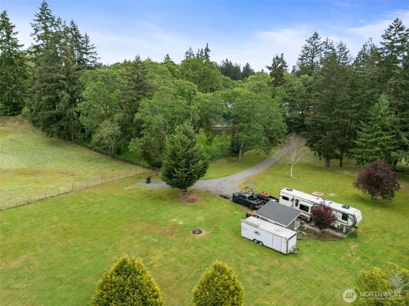 Property photo for 19608 8th Avenue E, Spanaway photo 10