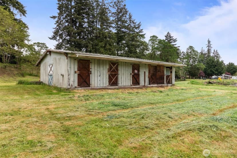 Property photo for 19608 8th Avenue E, Spanaway photo 18
