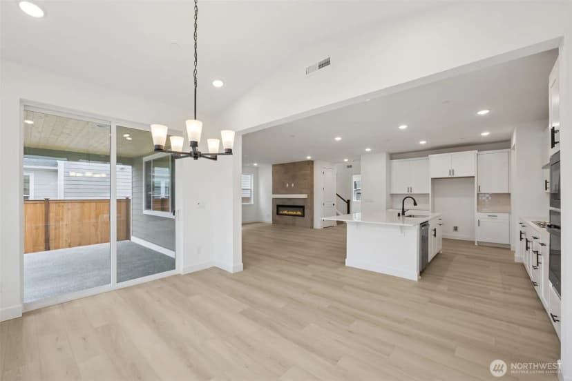Property photo for 13911 180th Street E #37, Puyallup photo 6