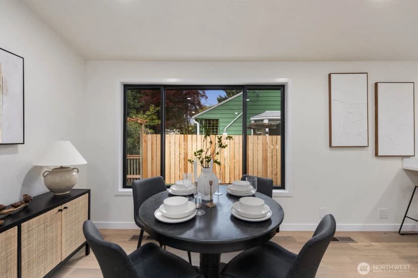 Property photo for 10012 8th Avenue Nw, Seattle photo 13