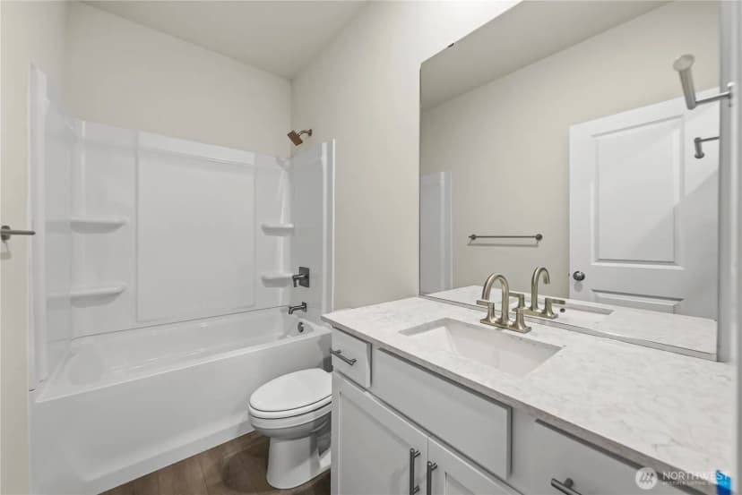 Property photo for 13905 207th Avenue Ct E, Bonney Lake photo 7