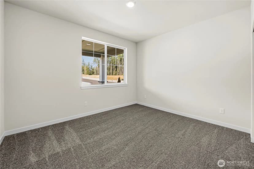Property photo for 13905 207th Avenue Ct E, Bonney Lake photo 5