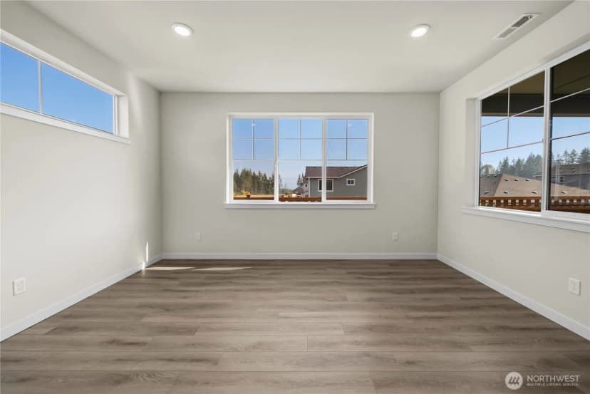 Property photo for 13905 207th Avenue Ct E, Bonney Lake photo 22