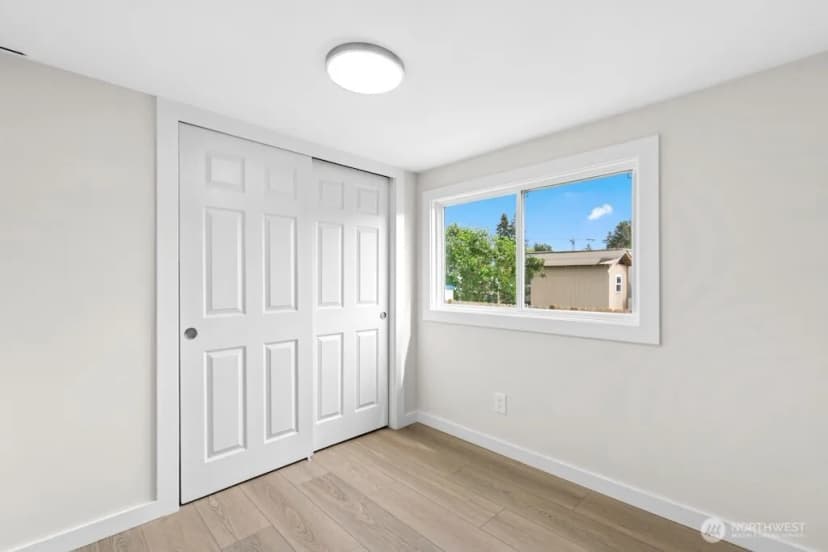 Property photo for 12200 Stone Avenue N #38, Seattle photo 15
