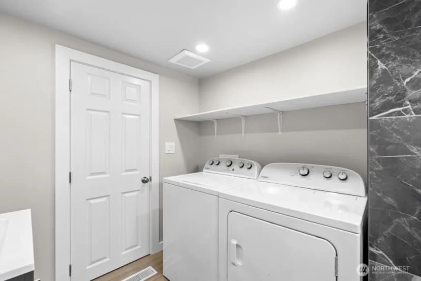 Property photo for 12200 Stone Avenue N #38, Seattle photo 18