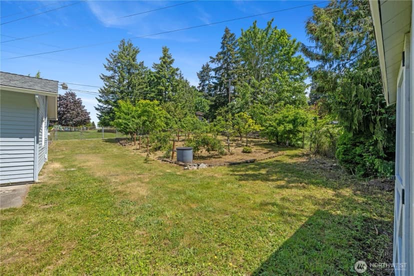 Property photo for 12307 Se 74th Street, Newcastle photo 32