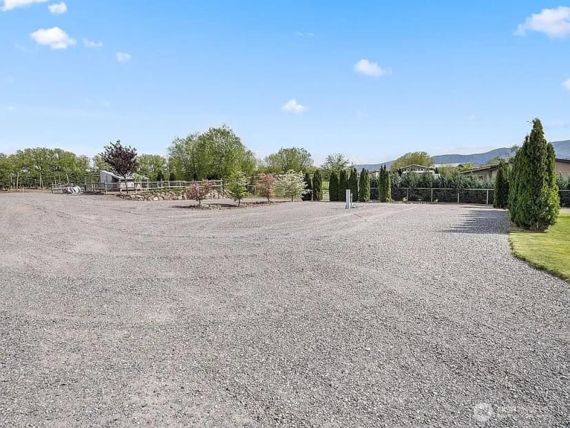 Property photo for 26235 Road U Sw, Mattawa photo 25