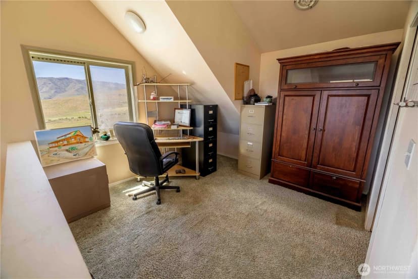 Property photo for 476 Bill Shaw Road, Pateros photo 18