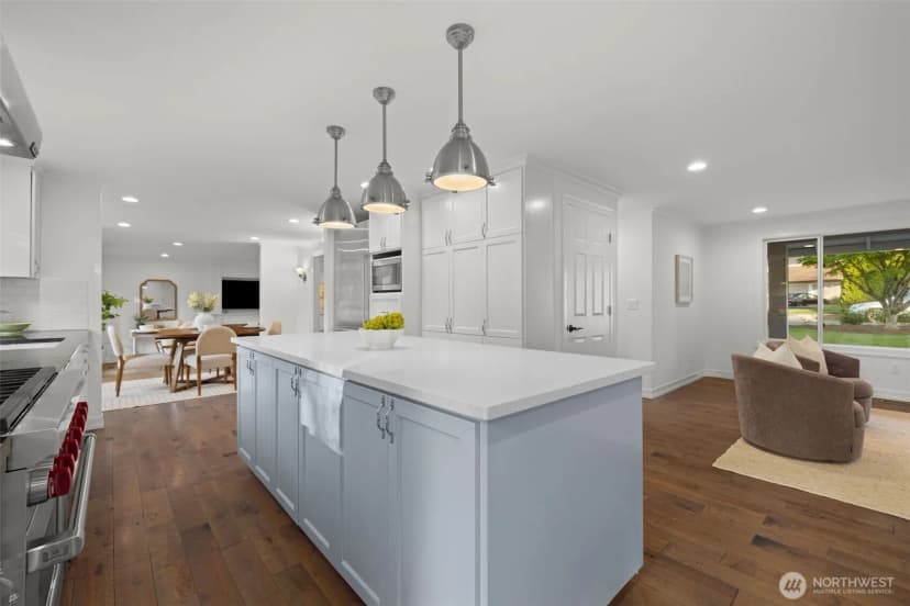 Property photo for 8533 Se 76th Place, Mercer Island photo 5