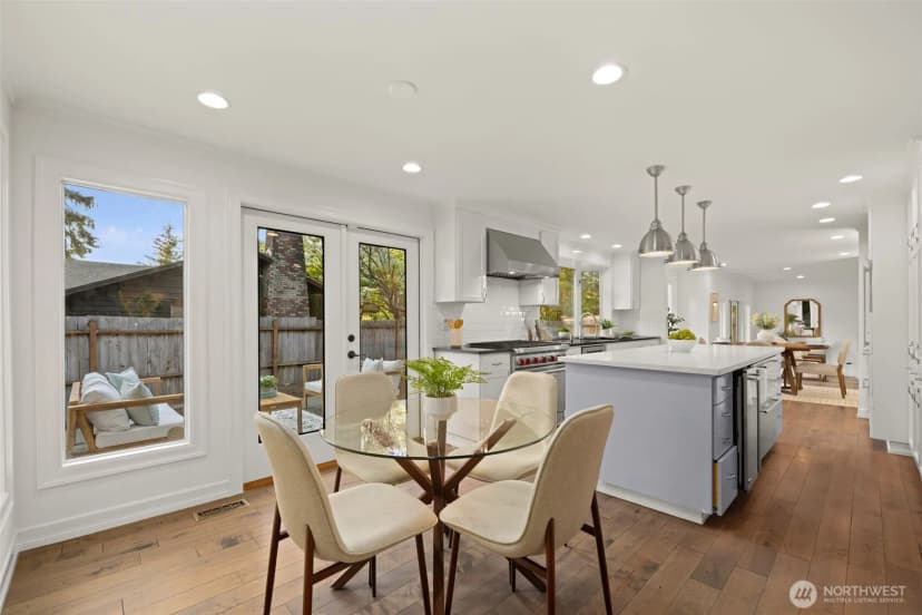 Property photo for 8533 Se 76th Place, Mercer Island photo 6