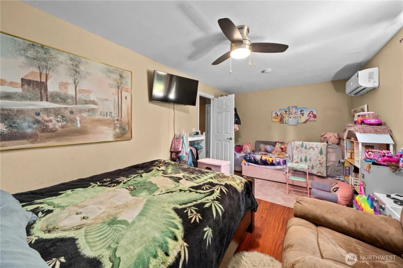 Property photo for 32816 82nd Avenue S, Roy photo 24