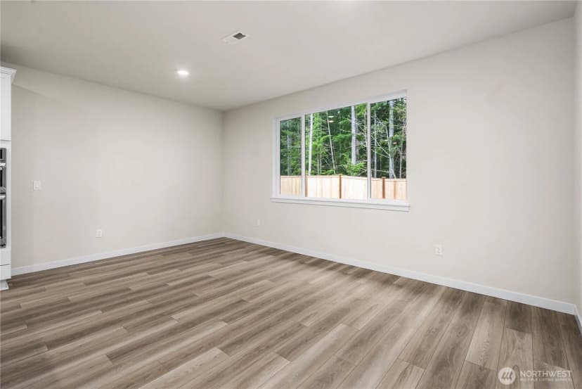 Property photo for 13910 208th Avenue E, Bonney Lake photo 11