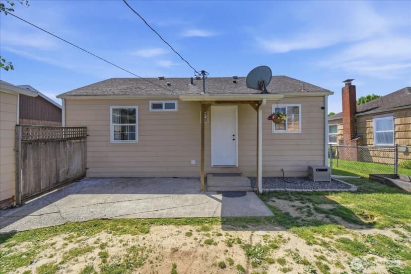 Property photo for 3042 Field Street, Longview photo 20