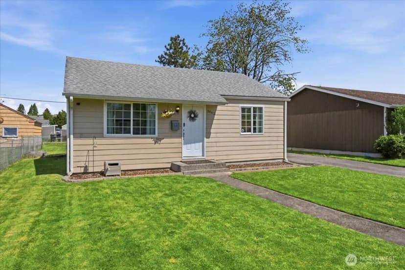 Property photo for 3042 Field Street, Longview photo 25
